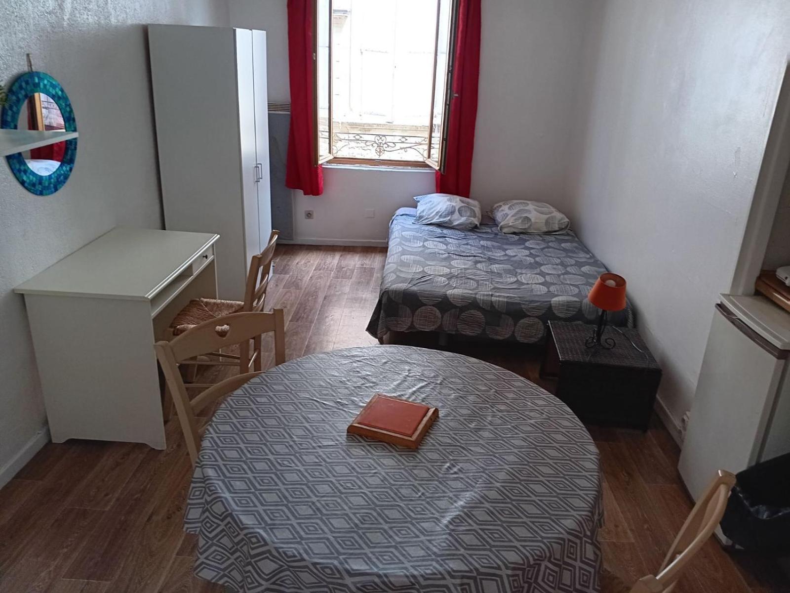 Studio Intra-Muros 5Mn Gare Centre Apartment Avignon Ngoại thất bức ảnh
